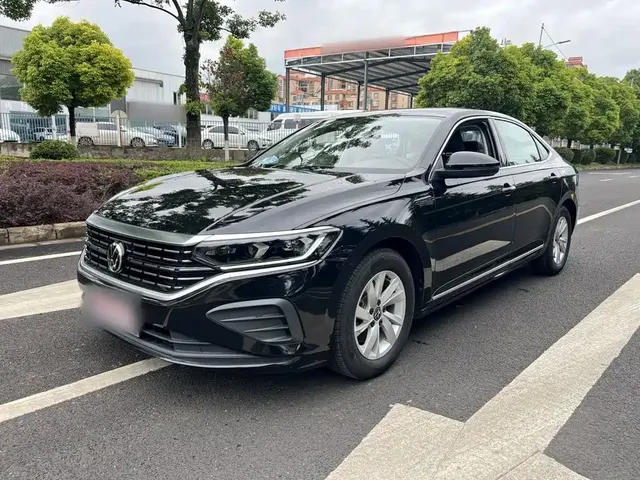 Volkswagen Passat 2025 Outstanding 280TSI Business Edition