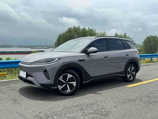 BYD Hai Shi 05 EV 2025 520KM Smart Navigation Edition