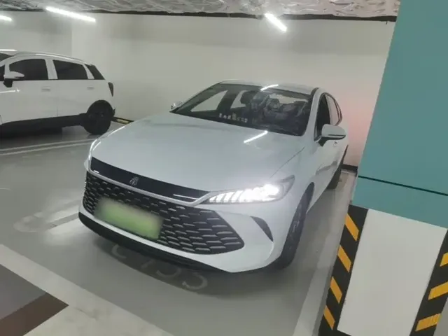 BYD Qin PLUS 2026 DM-i Smart Edition 128KM Progressive