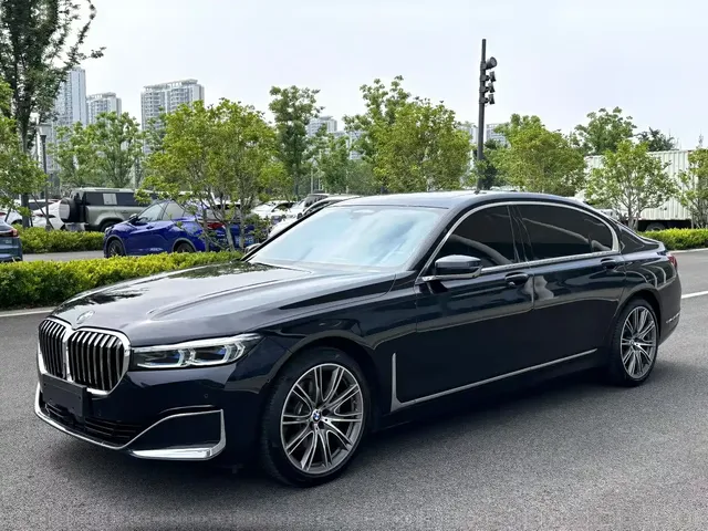BMW 7 Series 2019 Facelift 740Li xDrive Executive Luxury Package
