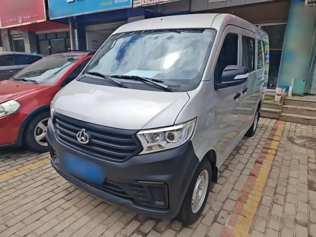 Changan Kuayue xing V3 2023 1.5L Gasoline Enjoyment 7-seater Passenger Vehicle