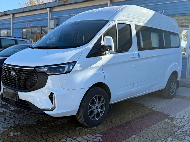 Ford Transit 2023 Model 2.0T Petrol Automatic Multi-purpose Commercial Vehicle Short Wheelbase Low Roof 5/6 Seater