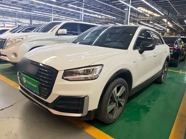 Audi Q2L 2021 Model 35 TFSI Fashion Dynamic