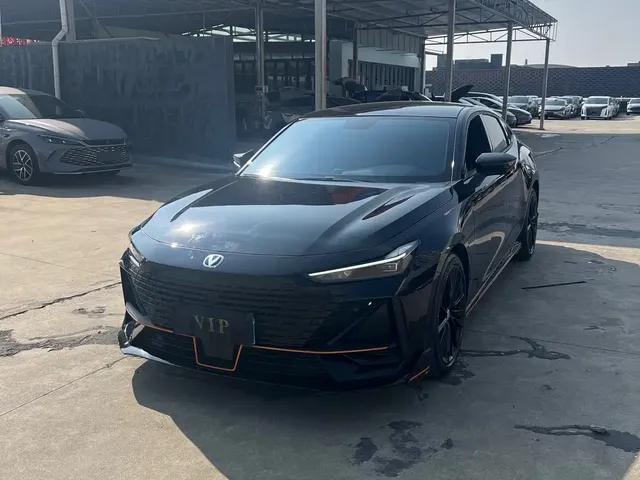 Changan UNI-V 2023 1.5T Sport Edition