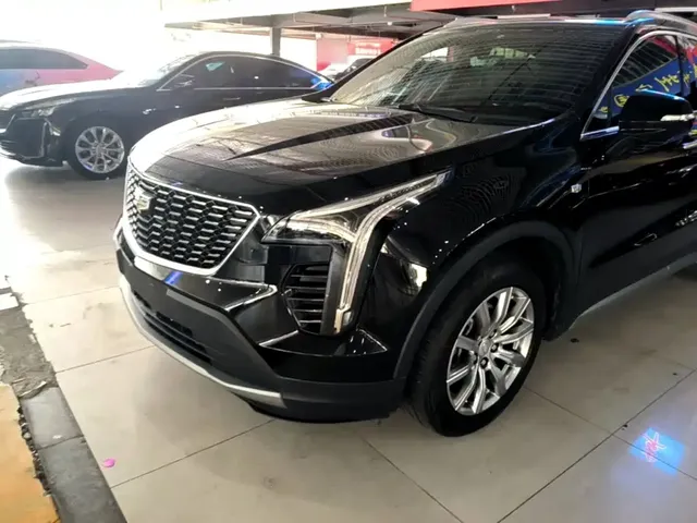 Cadillac XT4 2021 28T FWD Luxury Edition