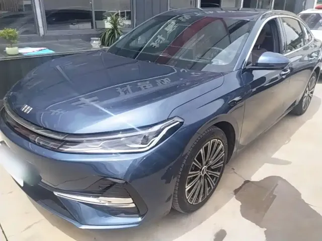 Geely Galaxy A7 2025 EM-i