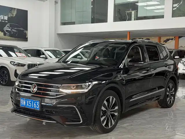 Volkswagen Tiguan L 2023 Facelift 330TSI Auto FWD R-Line Premium