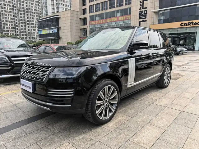Land Rover Range Rover 2022 3.0 L6 360PS Golden Age Edition