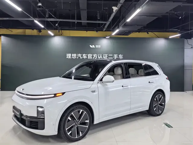 Li Auto L7 2025 Max Smart Renewal Edition