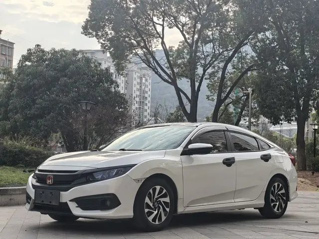 Honda Civic 2019 220TURBO CVT Jingdong Edition China V