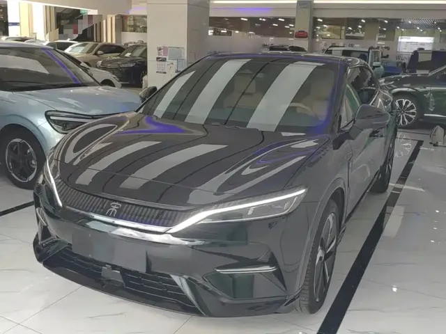 BYD Song L EV 2025 662km Surpassing Model