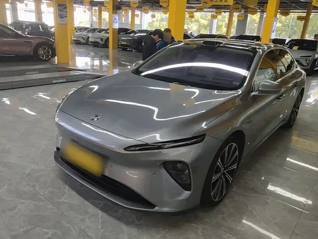 NIO ET7 2024 75kWh Executive Signature Edition