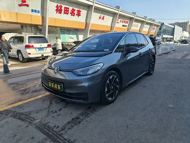 Volkswagen ID.3 2024 Outstanding Edition