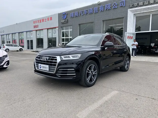 Audi Q5L 2018 40 TFSI Premium Fashion China VI