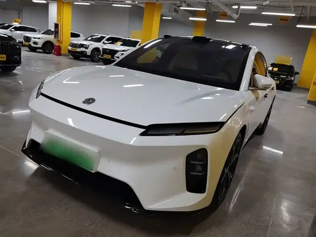 NIO ET5T 2025 75kWh Touring