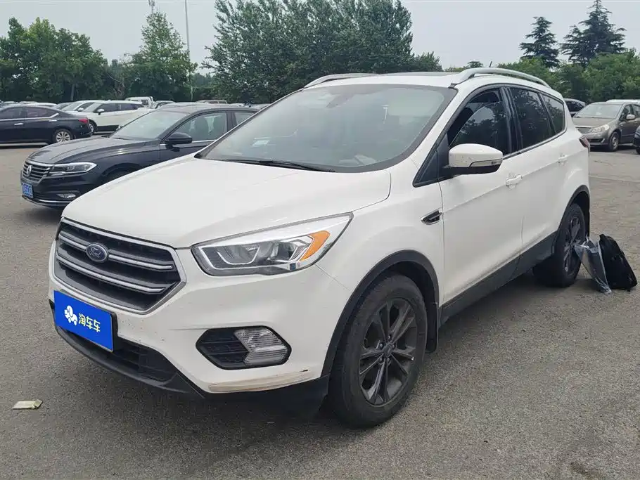 Ford Kuga 2019 EcoBoost 180 2WD Platinum Wing Edition China VI