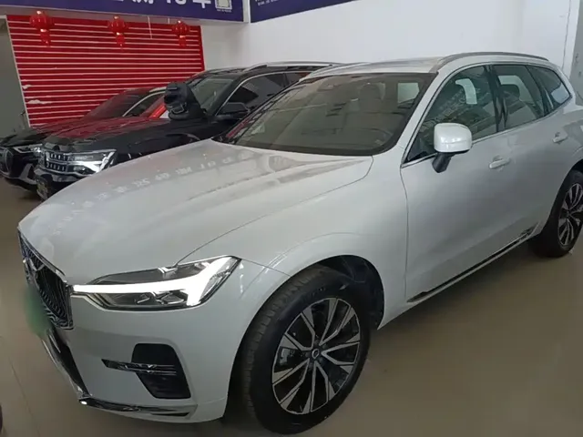 Volvo XC60 2023 B5 AWD Smart Elite Luxury