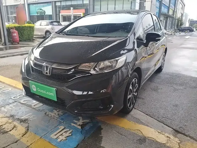 Honda Fit 2018 1.5L CVT Comfort Edition