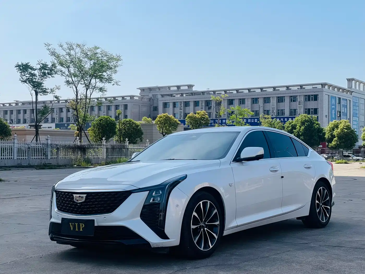 Cadillac CT5 2025 Model 28T Urban Sport Edition