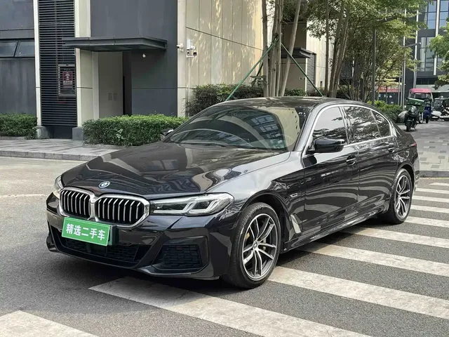 BMW 5 Series New Energy 2021 535Le M Sport Package