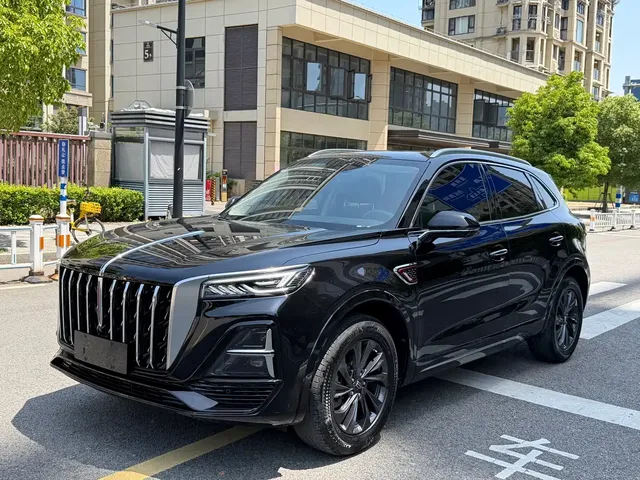 Hongqi HS5 2023 2.0T 4WD Flag Leader Pro