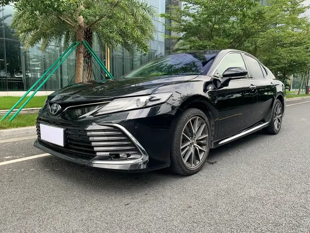 Toyota Camry 2023 2.5G Luxury Edition