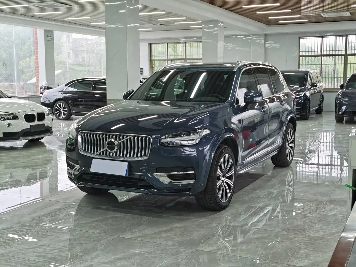 Volvo XC90 2024 B6 Elegance Luxury 7-Seater
