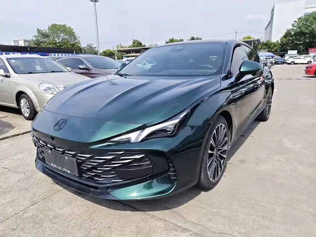 MG 7 2023 2.0T Automatic Hunting Beauty Premium Edition