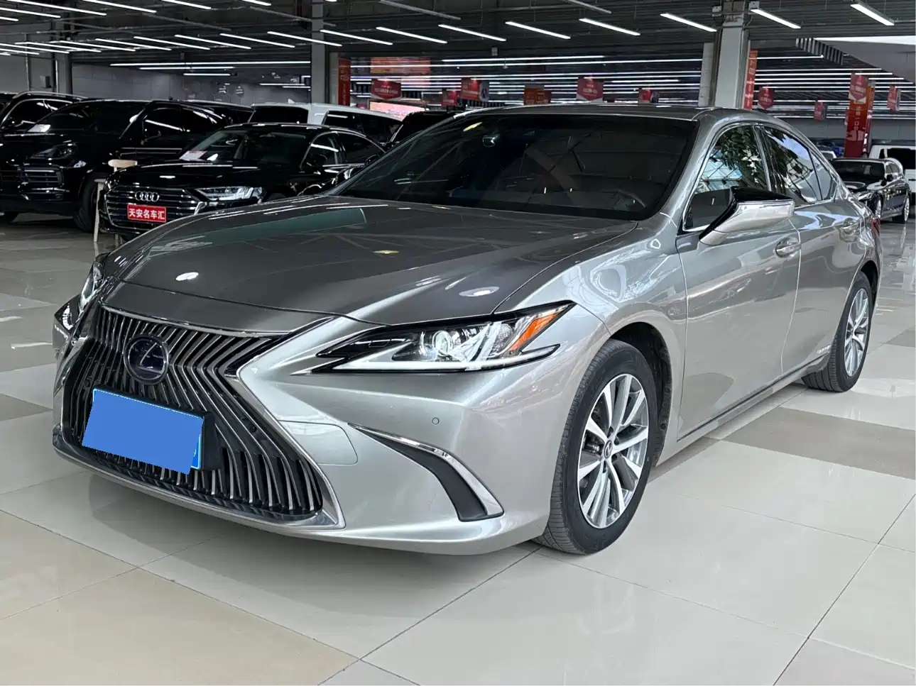 Lexus ES 2020 Model 300h Excellence Edition