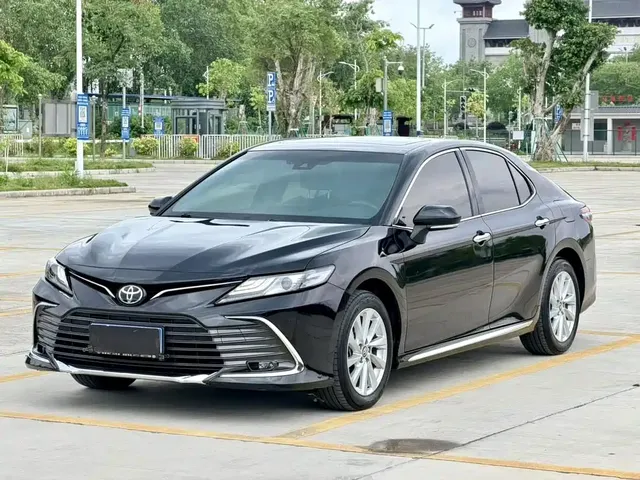Toyota Camry 2023 2.0G Luxury Edition