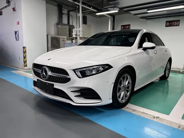 Mercedes-Benz A-Class 2022 A 200 L Sport Sedan Dynamic