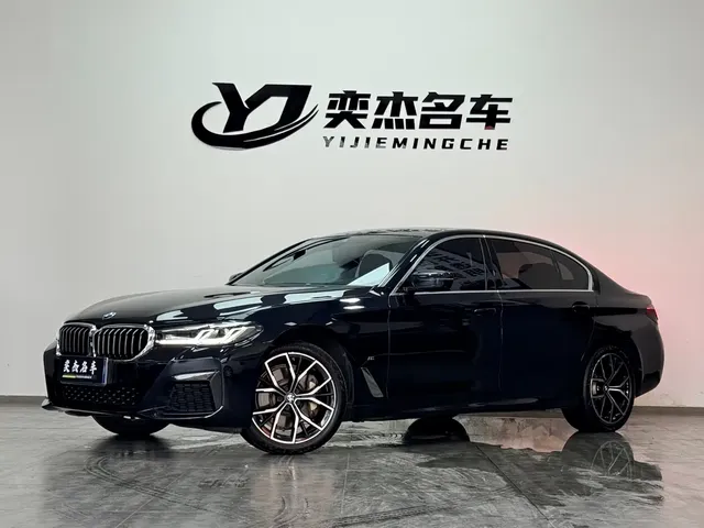 BMW 5 Series 2022 Model Second Facelift 530Li Leading M Sport Package