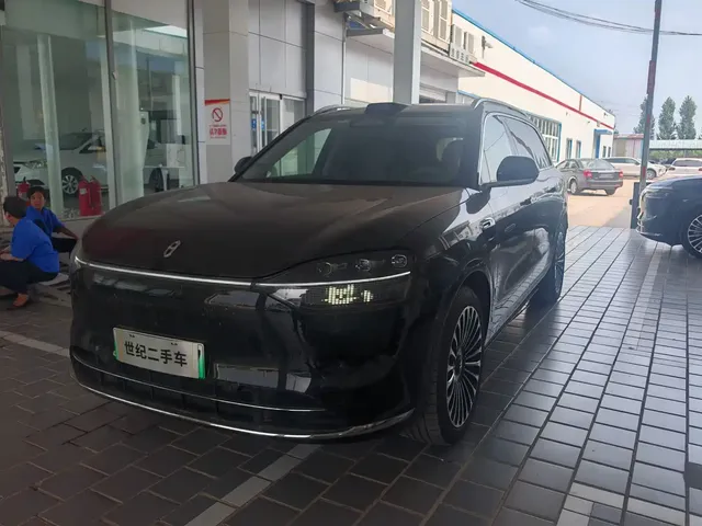 AITO Wenjie AITO M9 2025 Extended Range Ultra 52kWh 6-Seater