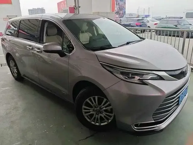 Toyota Sienna 2021 2.5L Hybrid Premium Edition