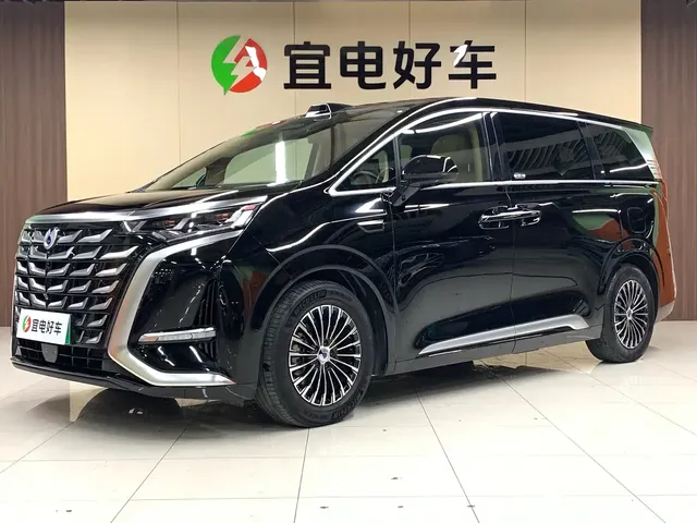 Denza D9 2025 Model DM-i Smart Drive Edition 1020 AWD Flagship