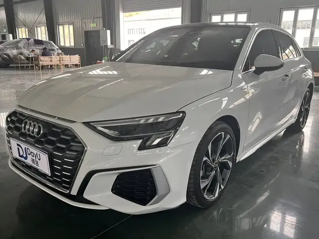 Audi A3 2023 Sportback 35 TFSI Fashion Sport