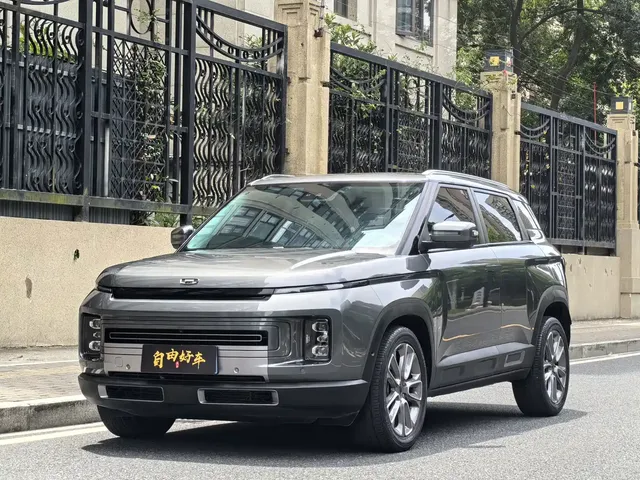 Geely ICON 2020 1.5TD i9 BSG