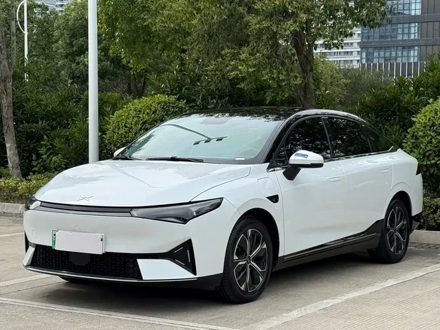 XPeng P5 2022 Model 550E
