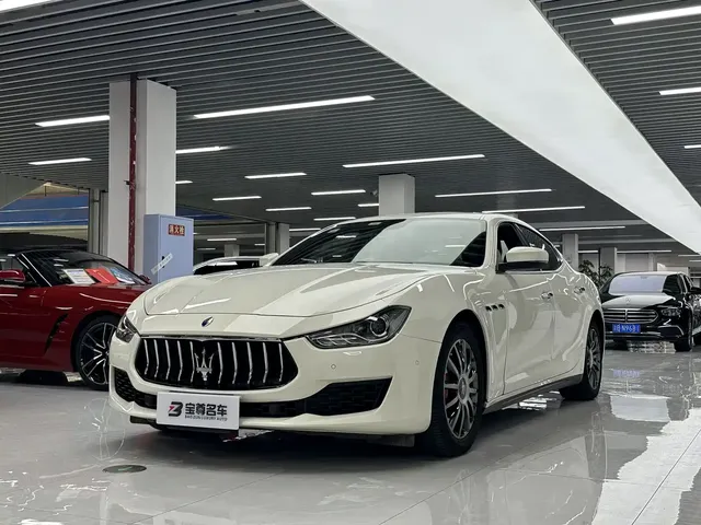Maserati Ghibli 2018 Facelift 3.0T Standard Edition