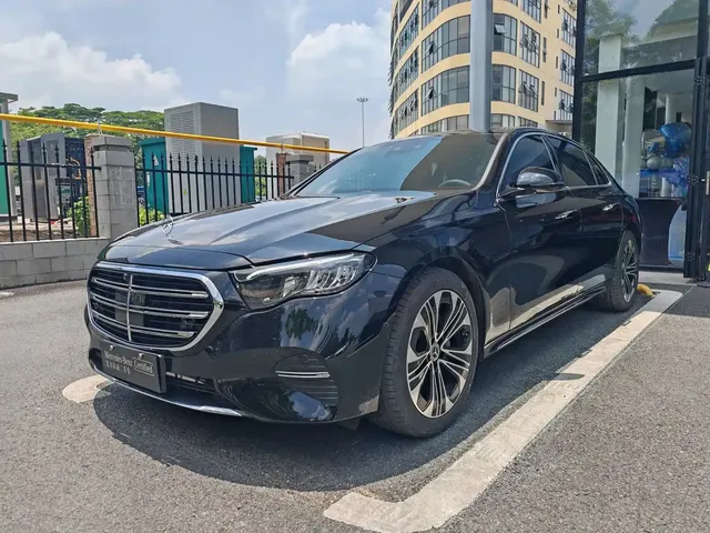 Mercedes-Benz E-Class, 2026