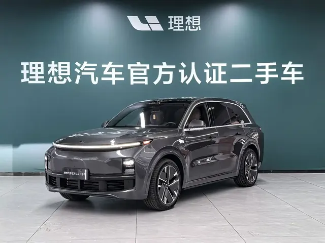 Li Auto Li L8 2025 Max Smart Renewal Edition