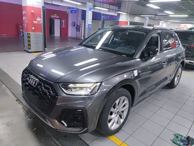 Audi Q5L 2022 40T Luxury Elegance