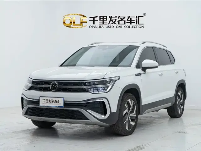 Volkswagen Tharu 2023 300TSI 2WD Full Moon Edition