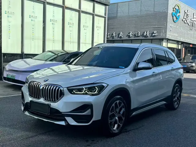 BMW X1 2022 sDrive20Li Premium