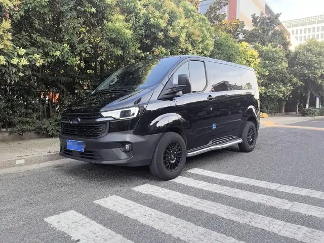 Ford Transit 2023 Model 2.0T Diesel Automatic Multi-purpose Commercial Vehicle Short Wheelbase Low Roof 5/6 Seater