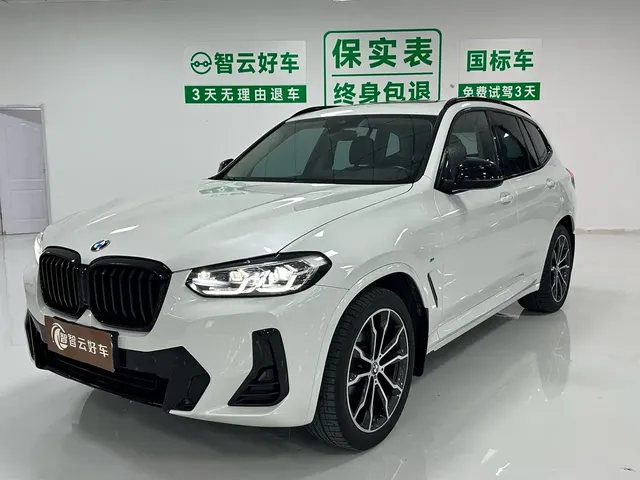 BMW X3 2022 xDrive30i Leading M Night Package