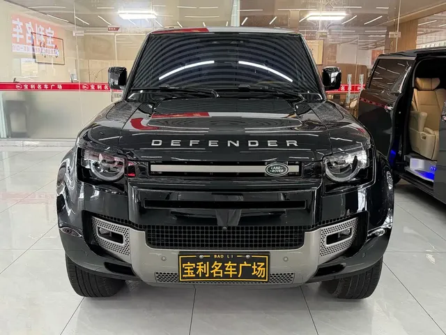 Land Rover Defender 2024 110 3.0T P400 X-DYNAMIC HSE