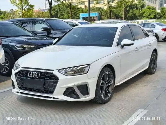 Audi A4L 2022 40 TFSI Fashion Dynamic