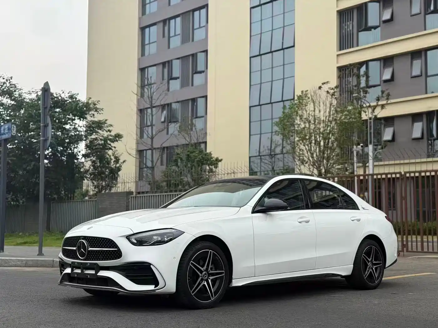 Mercedes-Benz C-Class 2025 Facelift C 260 L Night Sport Edition