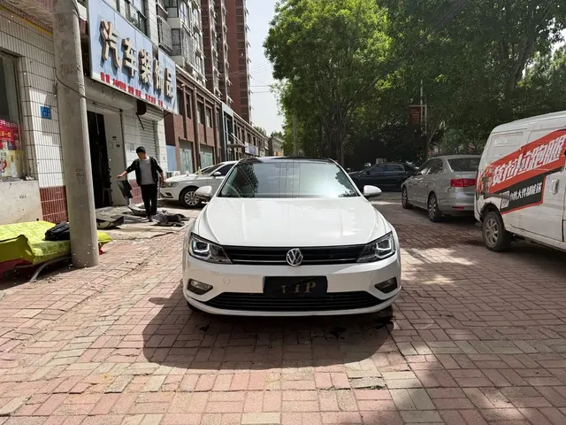 Volkswagen Lamando 2018 230TSI DSG Trend Edition
